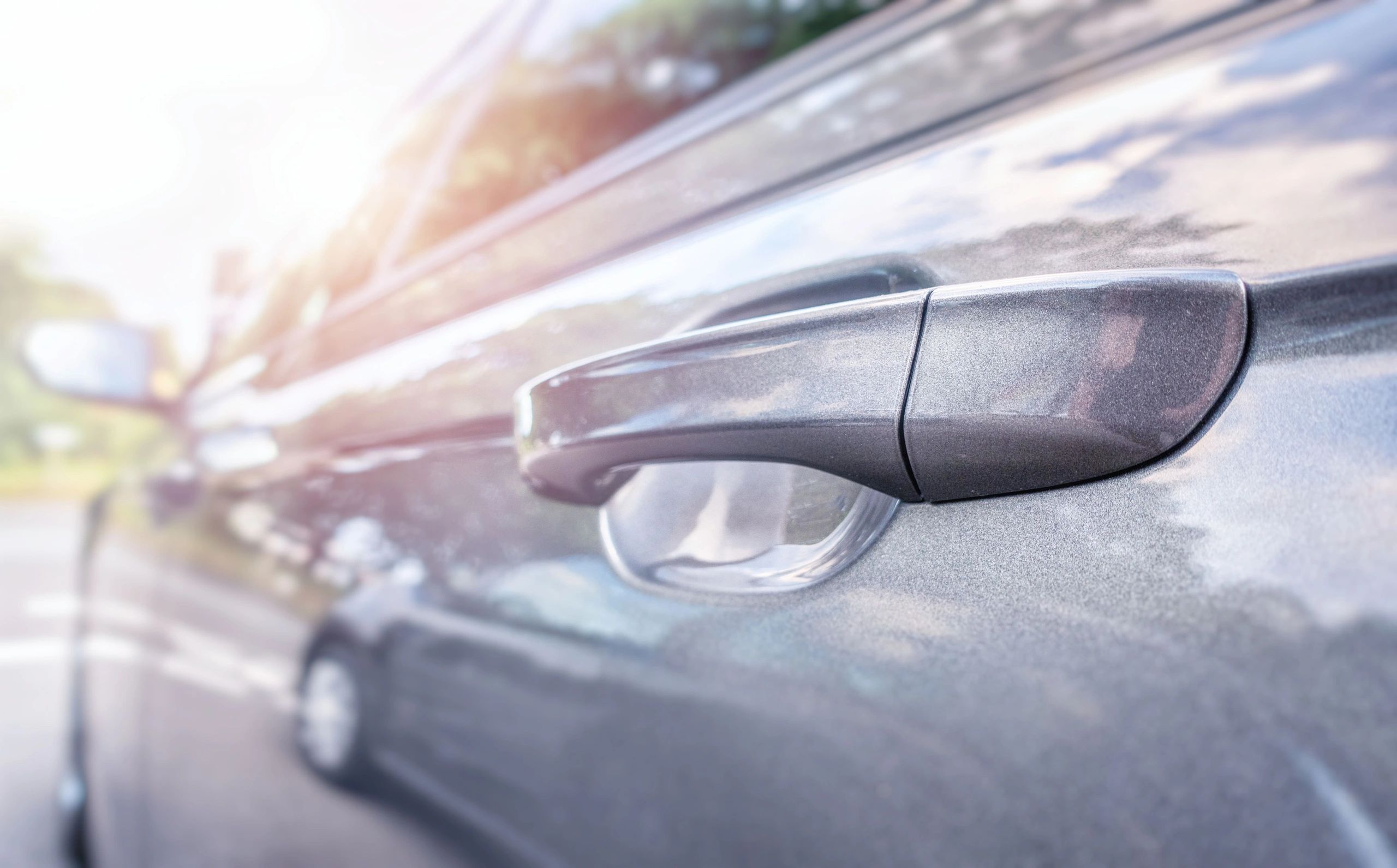 Emergency car door assistance image